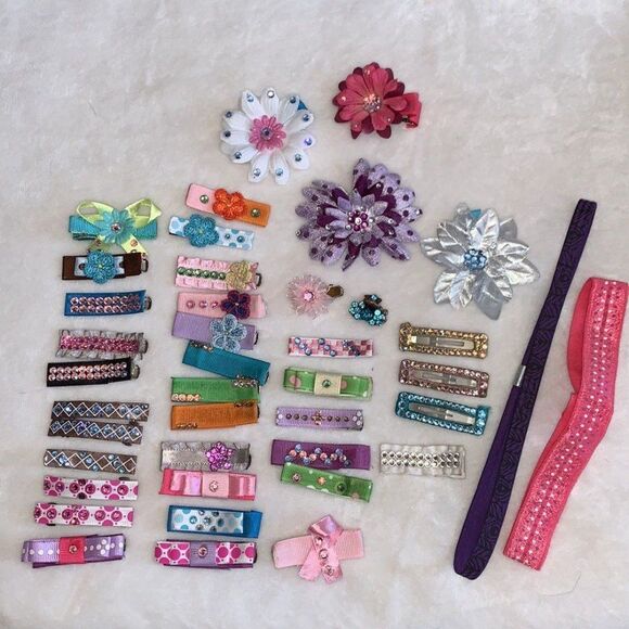 Lot of 40 barrettes many with Swarovski stones plus two headbands - Picture 2 of 12